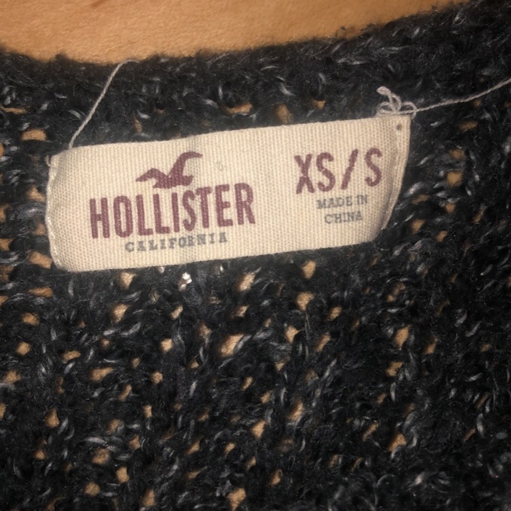 Hollister sweater